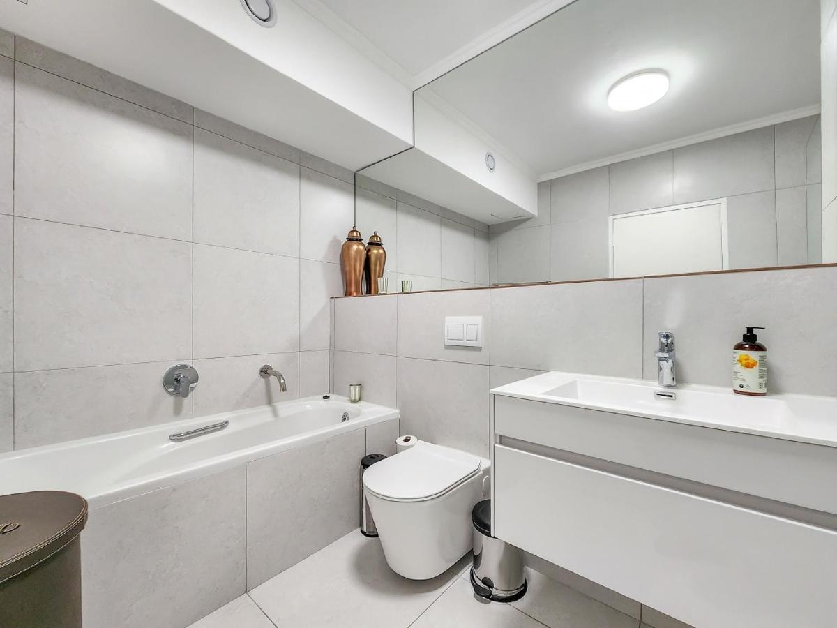 Apartamento Family-friendly With Ample Space