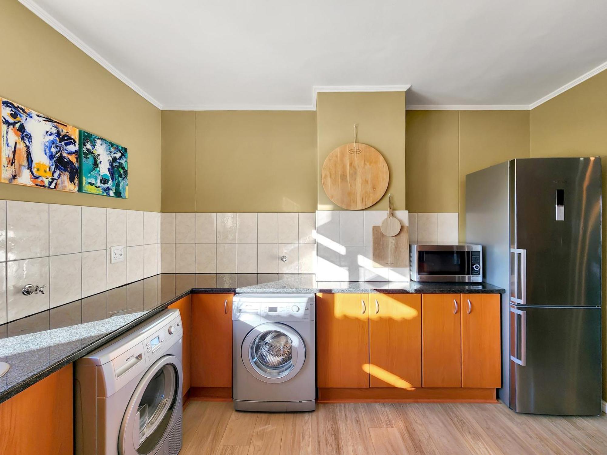 Family-friendly With Ample Space Apartamento